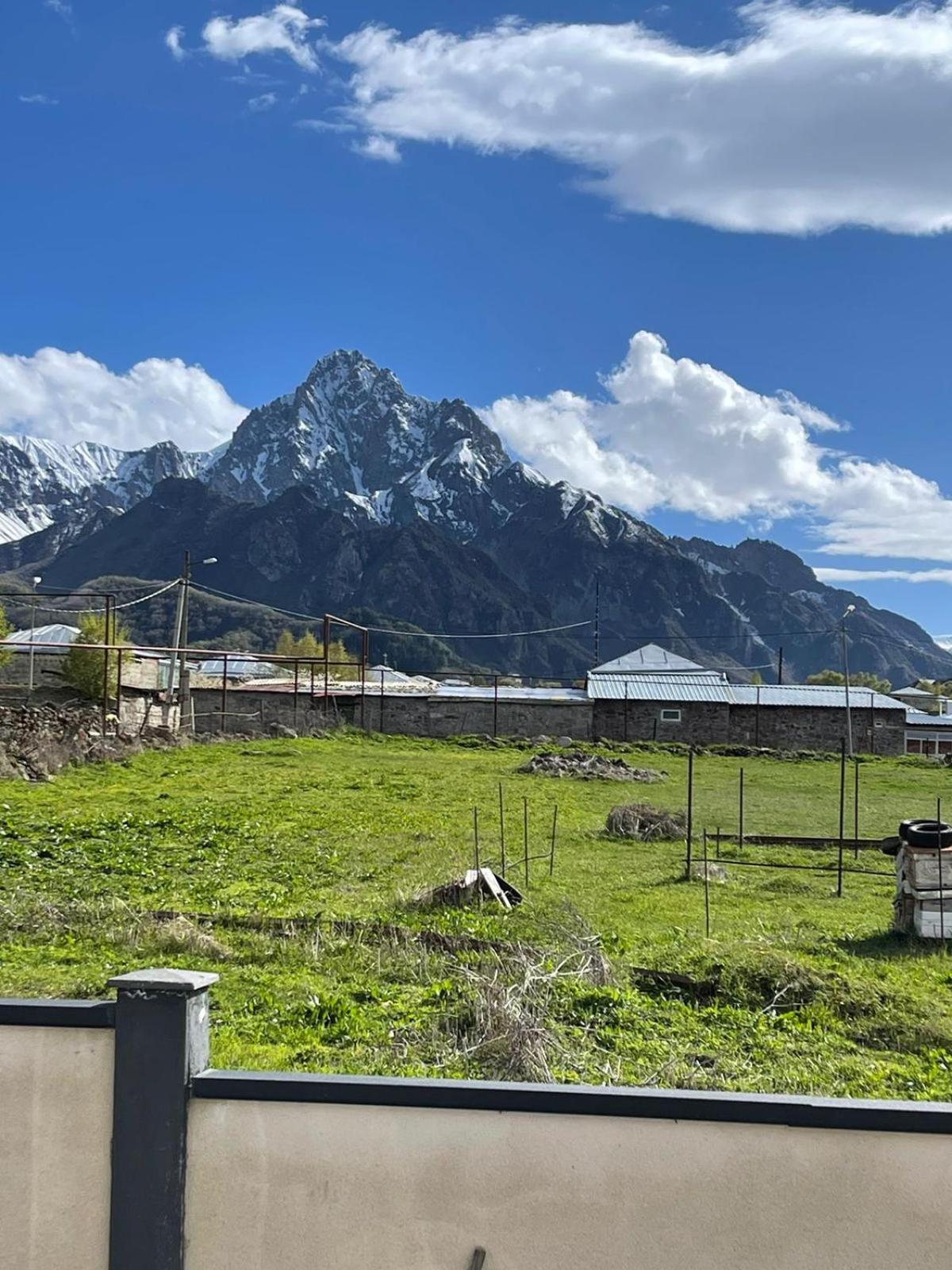 Bibo'S Kokhi Guesthouse Kazbegi Ngoại thất bức ảnh