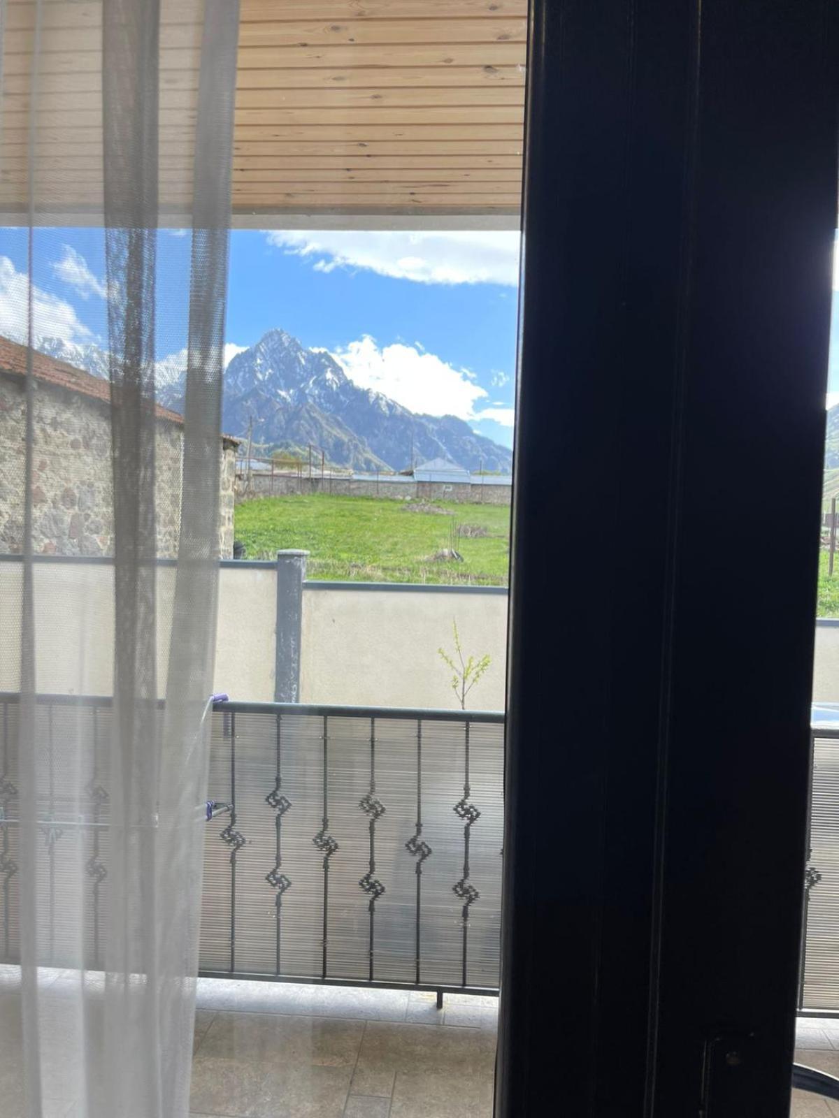 Bibo'S Kokhi Guesthouse Kazbegi Ngoại thất bức ảnh